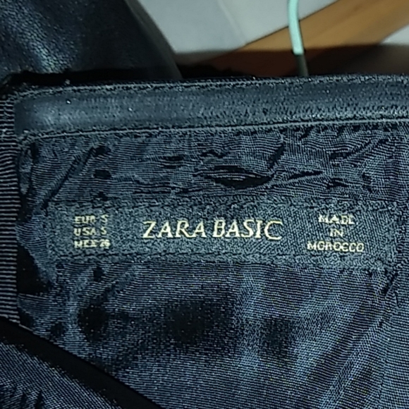 Black vegan leather Zara strapless dress - Picture 5 of 5